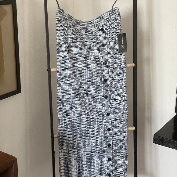 INC Femme Flora Rib Knit Buttoned Midi Skirt SIZE MEDIUM - Picture 3 of 6